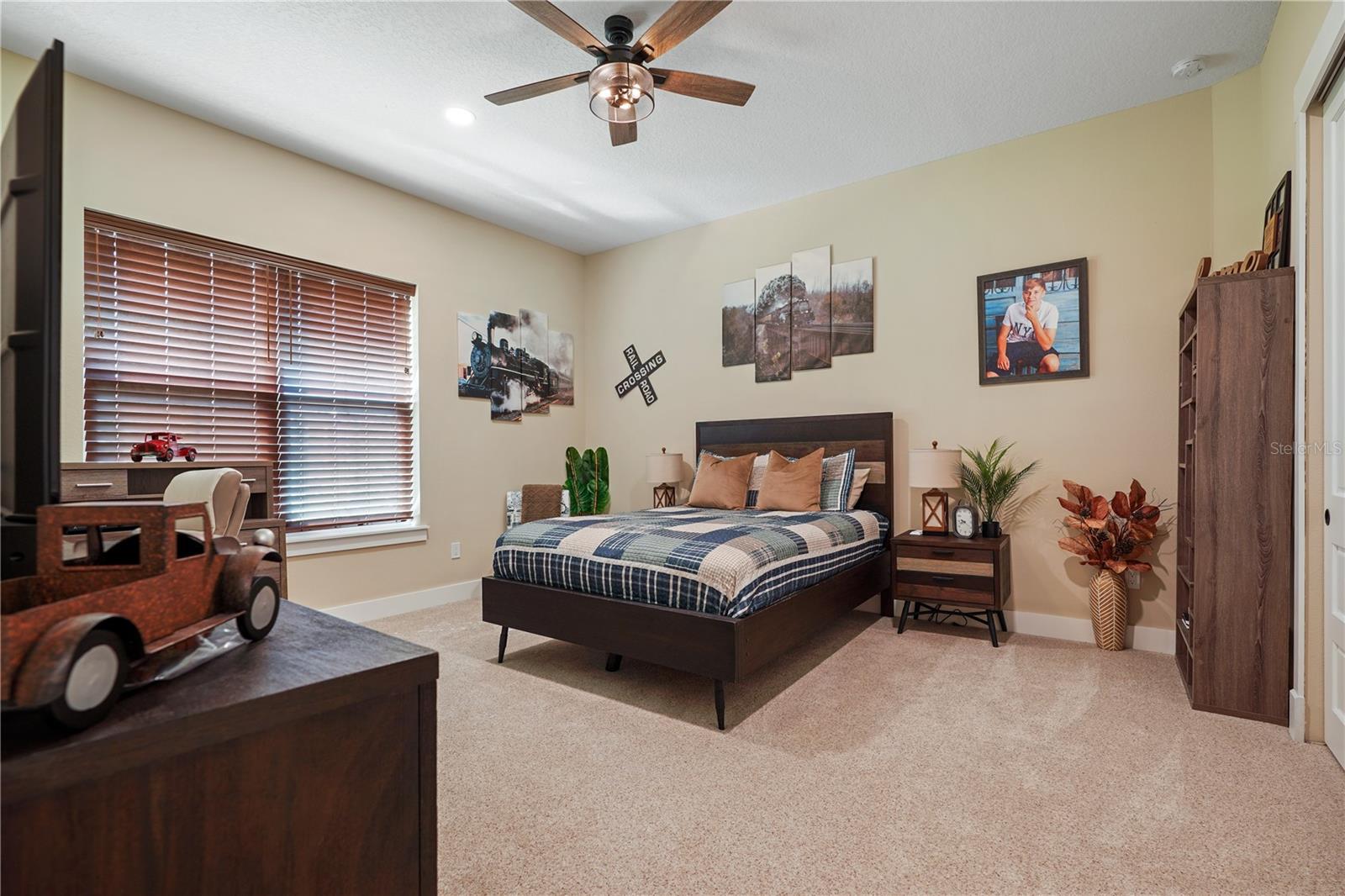 VILLAGE/PALM COAST PH II - Residential