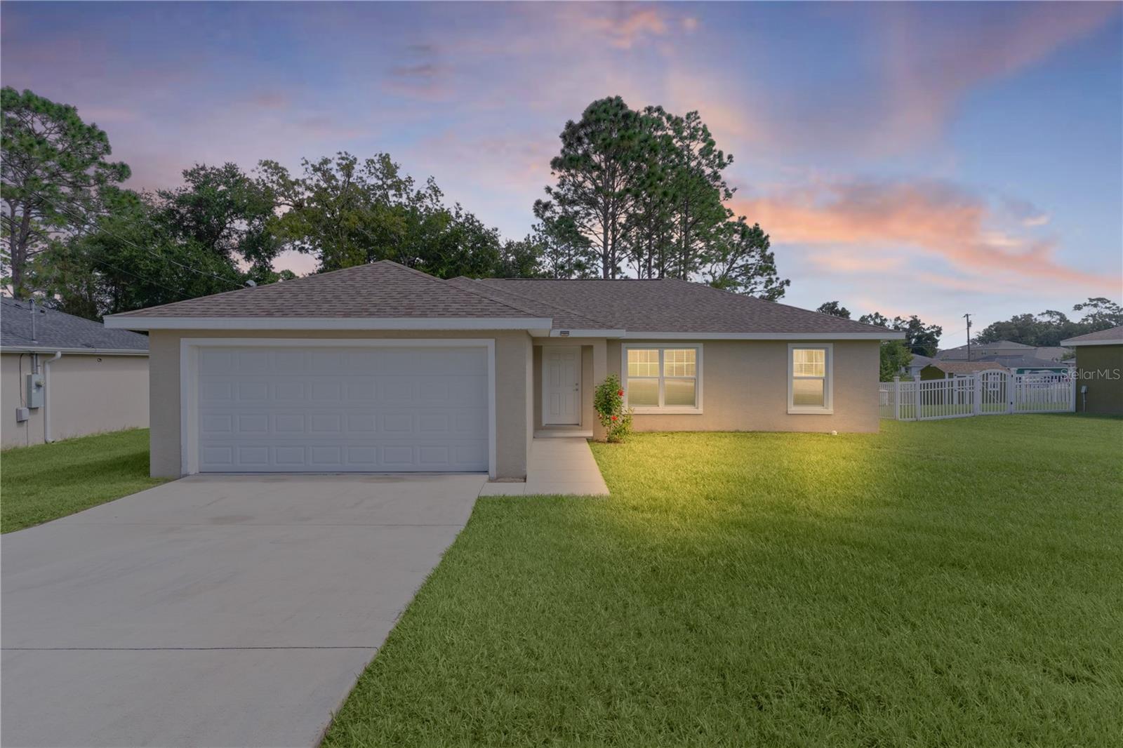 Welcome to Orange Blossom Hills! NO HOA!!!!!!!
This (FRESHLY PAINTED WALLS) 3-bedroom, 2-bathroom home offers 1,430 sq. ft. of living space with an open floor plan that’s perfect for both everyday living and entertaining.
As you step inside, you’ll immediately notice the spacious layout designed for comfort and convenience. The guest bedrooms and bathroom are located on one side of the home, providing privacy and separation from the primary suite. The guest bathroom is conveniently positioned between the two guest rooms.
Your primary bedroom and en-suite bath create a true retreat, offering the perfect space to unwind and relax. A dedicated laundry area adds functionality to the home. Flooring is a mix of tile and carpet, balancing style and comfort.
Located just 8–9 miles from the VA Clinic in The Villages, plus close to shopping, dining, and medical facilities, this home combines convenience with a quiet neighborhood setting.
Come and see this home today—your new beginning in Orange Blossom Hills awaits!