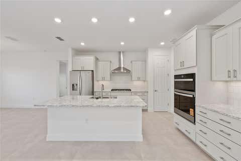 Tiny photo for 10657 SW 102nd Lane, Ocala, FL 34481 (MLS # OM727325)