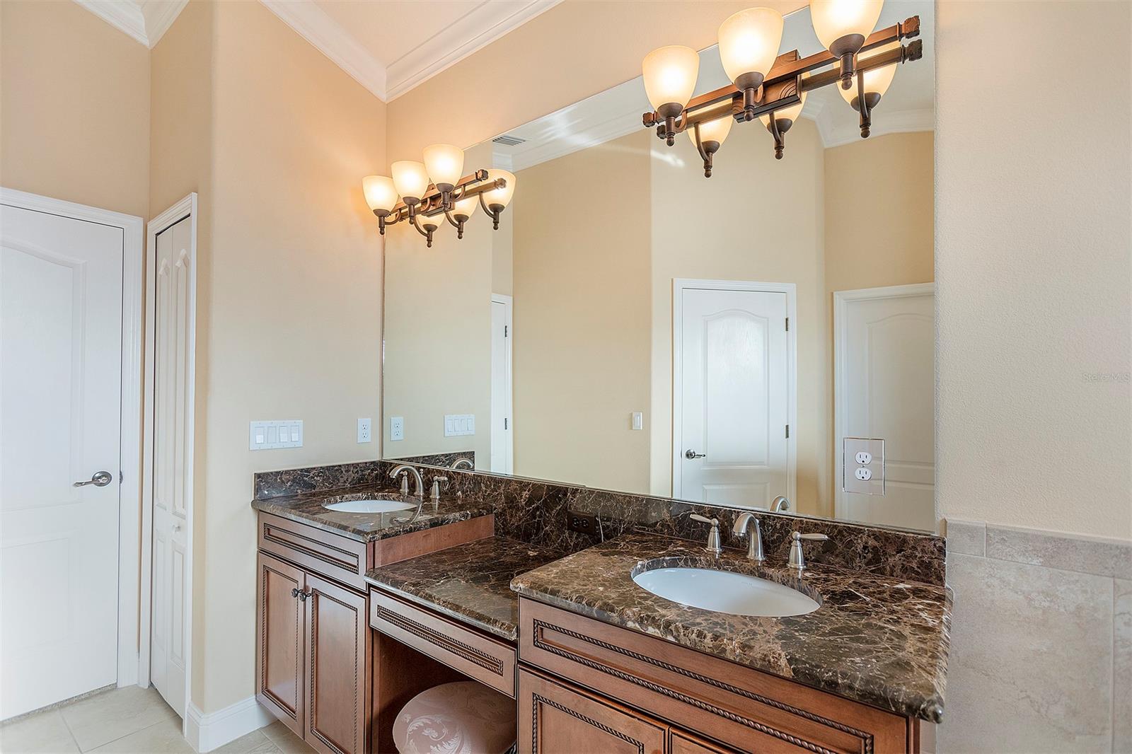 Promenade Parke - Residential