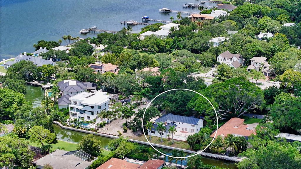 Photo of 1620 N Lodge Drive, Sarasota, FL 34239 (MLS # A4667729)