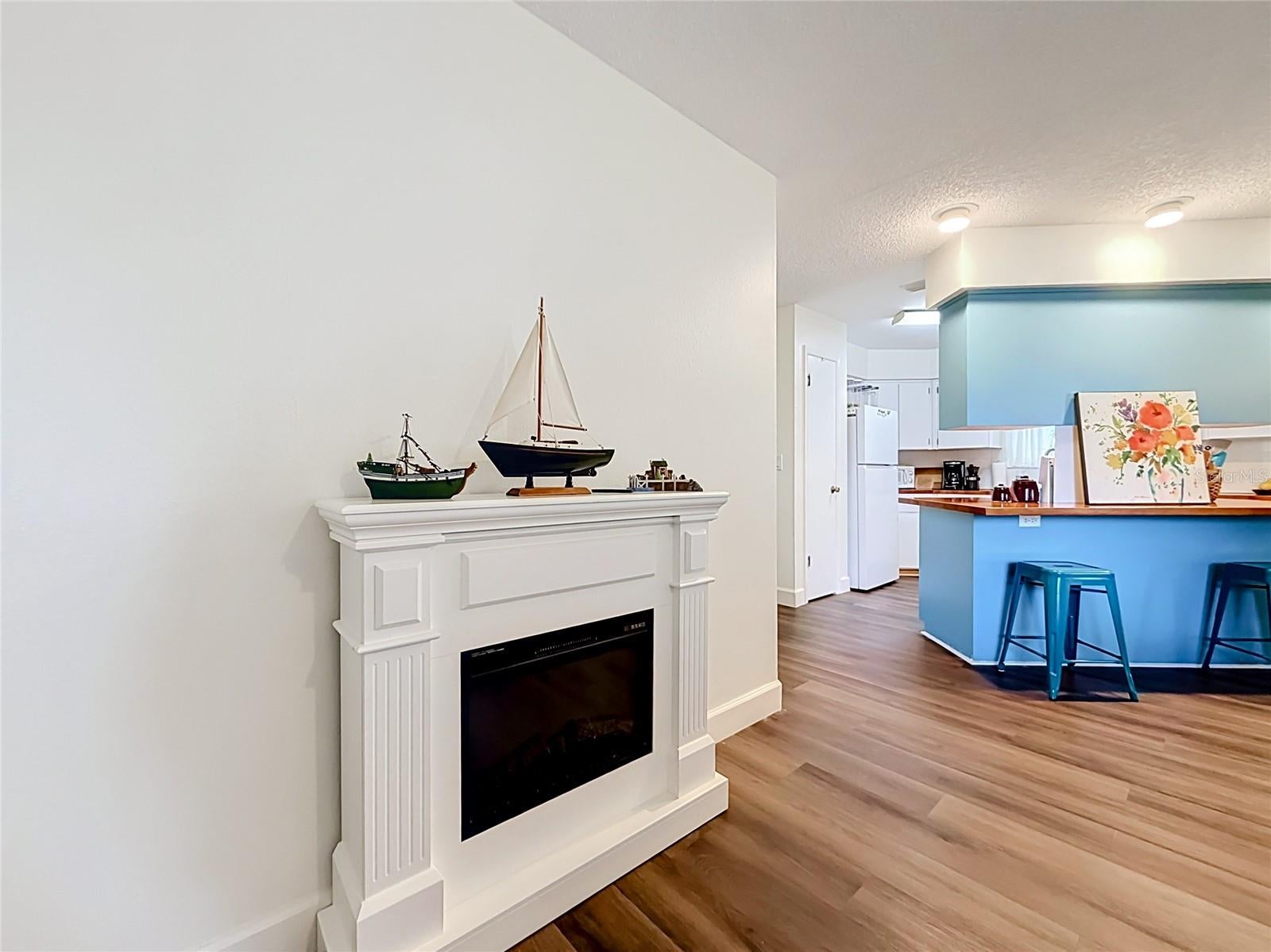 1038 SCOTCH PINE COURT