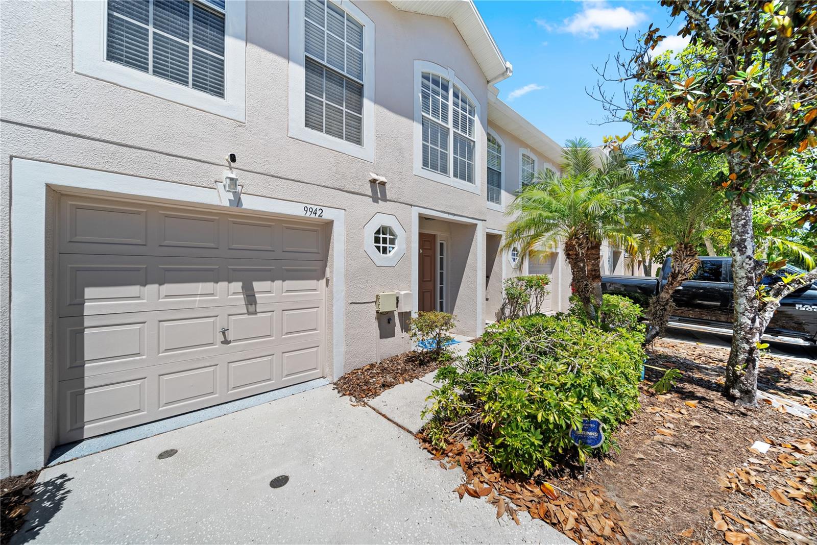 9942 ASHBURN LAKE DRIVE