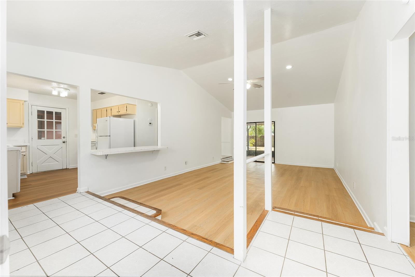 KENSINGTON COURT - Residential