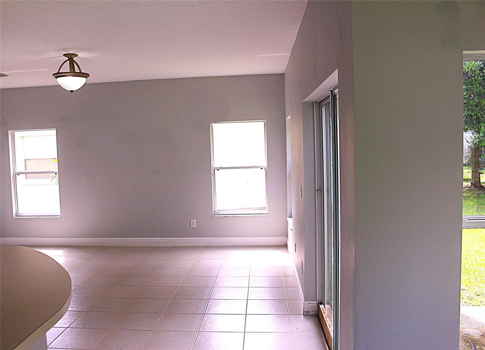 WOODLAND LAKES 02B - Residential Lease