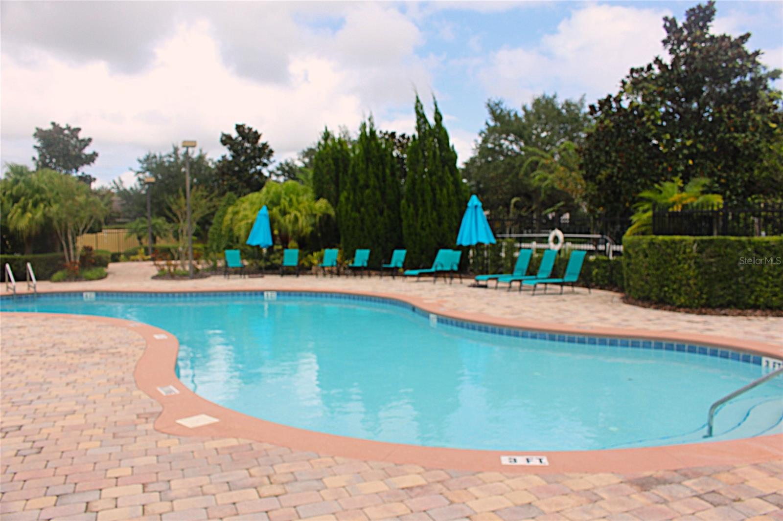 WOODLAND LAKES 02B - Residential Lease
