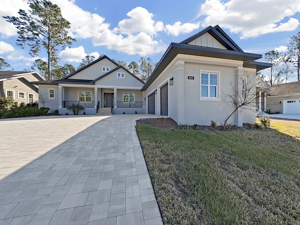 Photo of 4507 Majestic Hill Loop, Brooksville, FL 34601 (MLS # TB8502411)