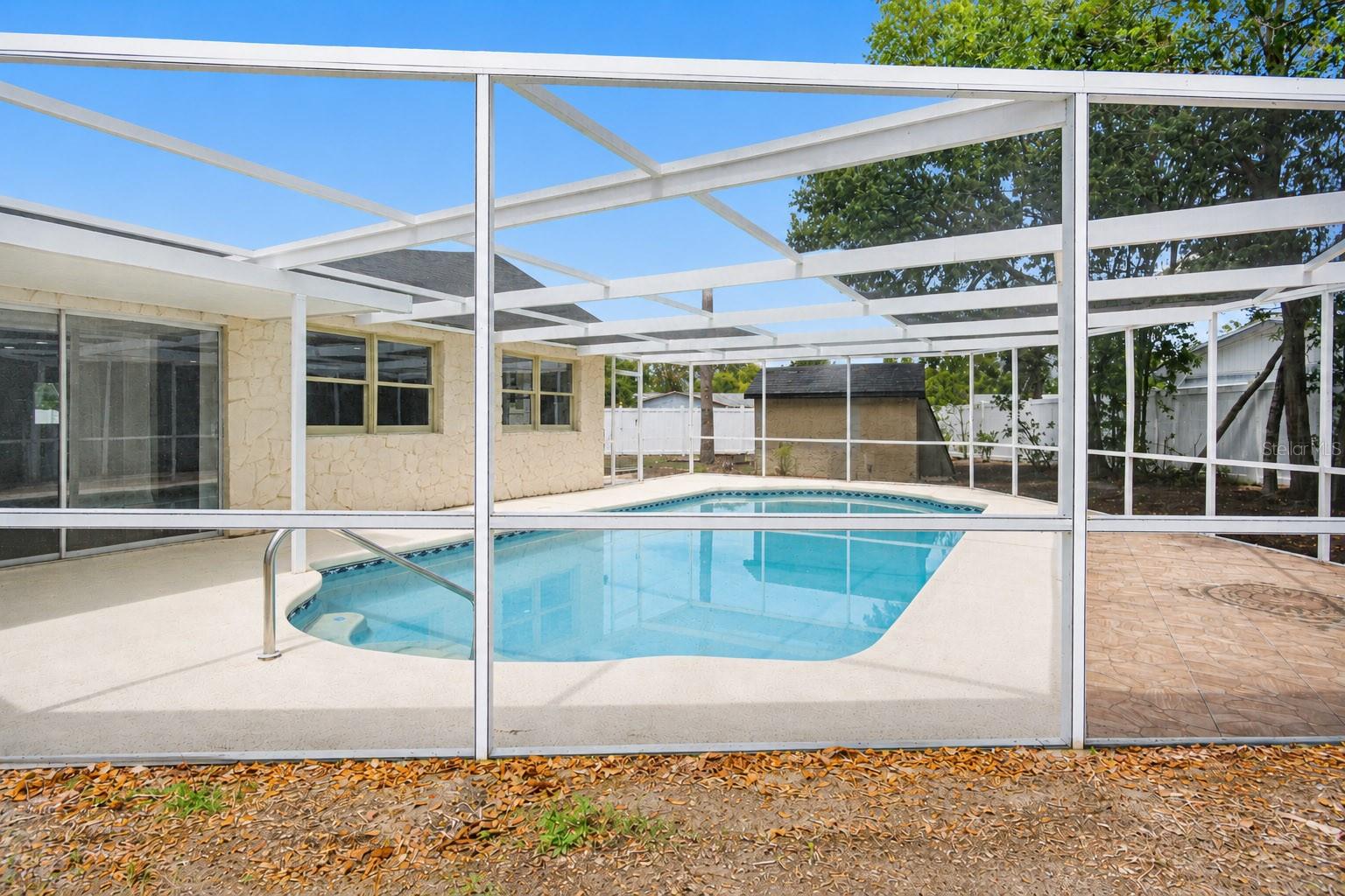 SPRING HILL - Residential