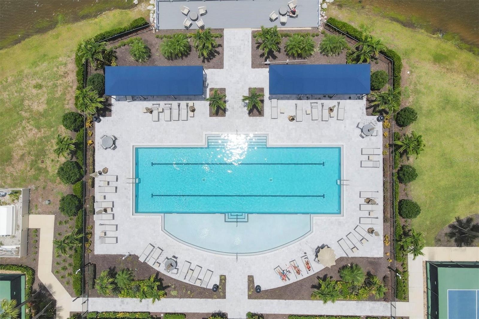 SWEETWATER AT LAKEWOOD RANCH PH I & II - Residential