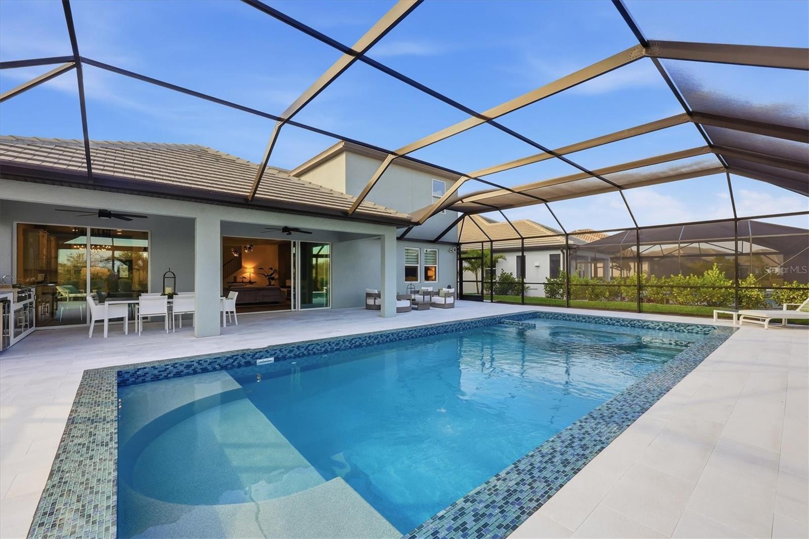 SWEETWATER AT LAKEWOOD RANCH PH I & II - Residential