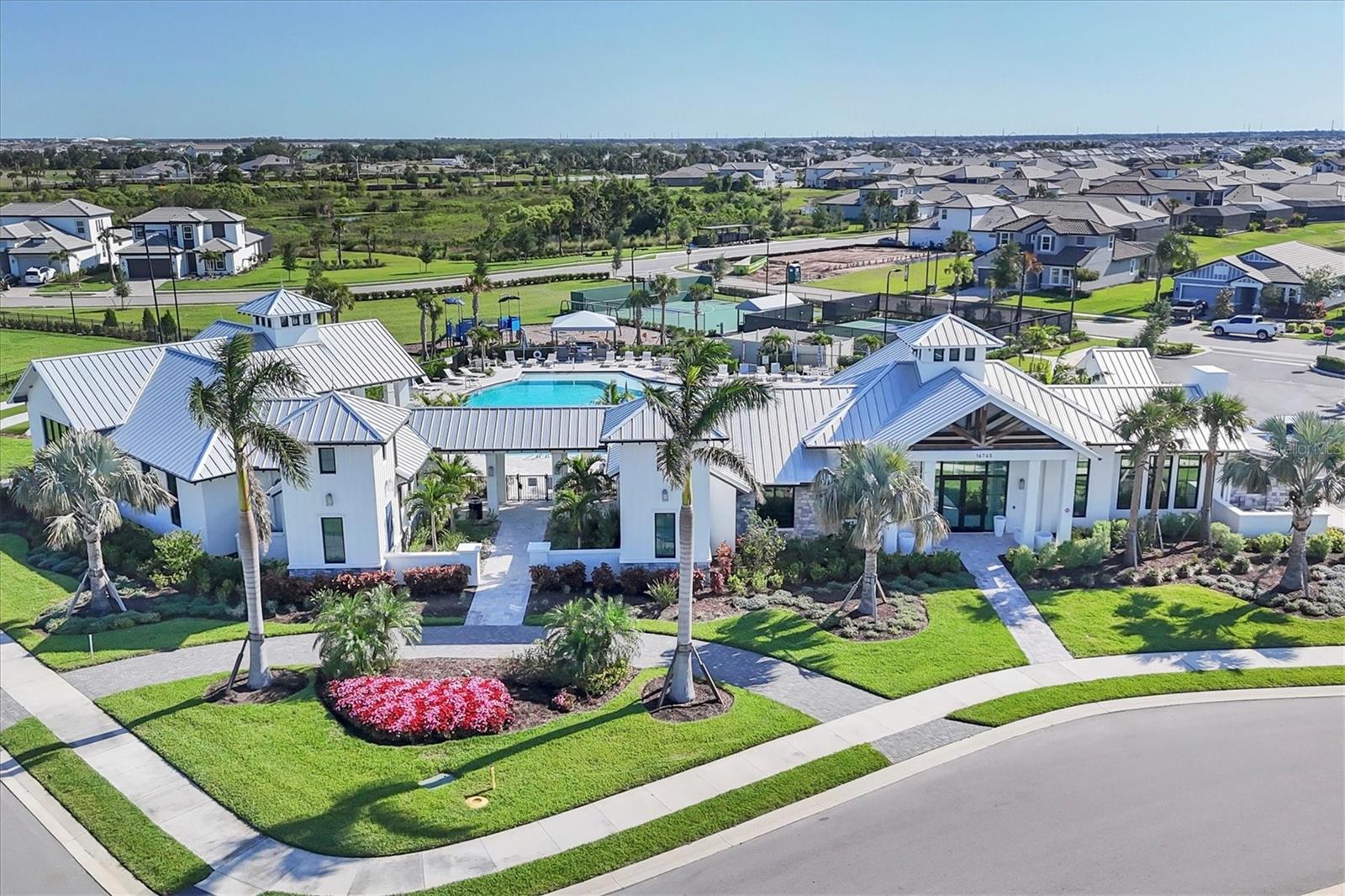 SWEETWATER AT LAKEWOOD RANCH PH I & II - Residential