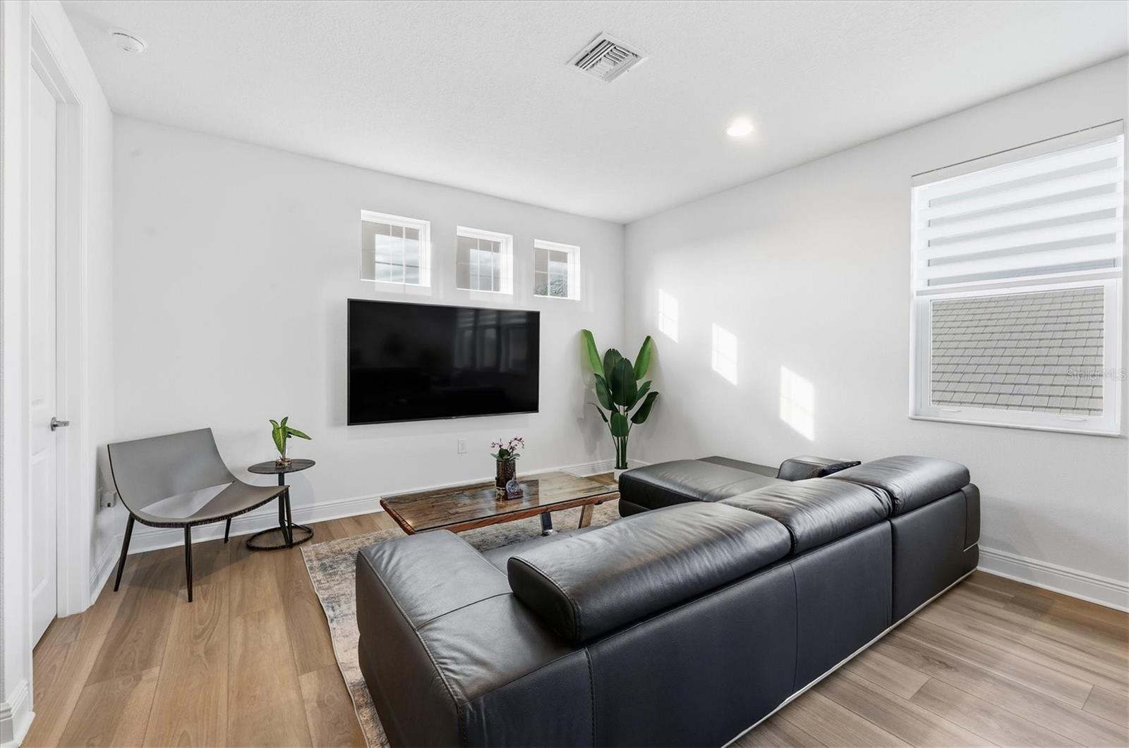 SWEETWATER AT LAKEWOOD RANCH PH I & II - Residential