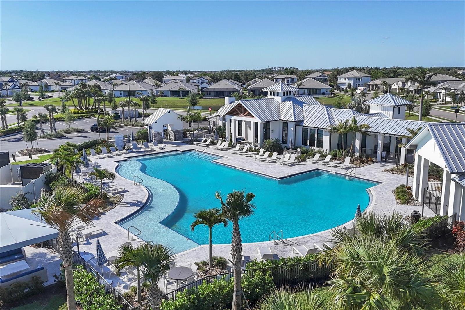 SWEETWATER AT LAKEWOOD RANCH PH I & II - Residential