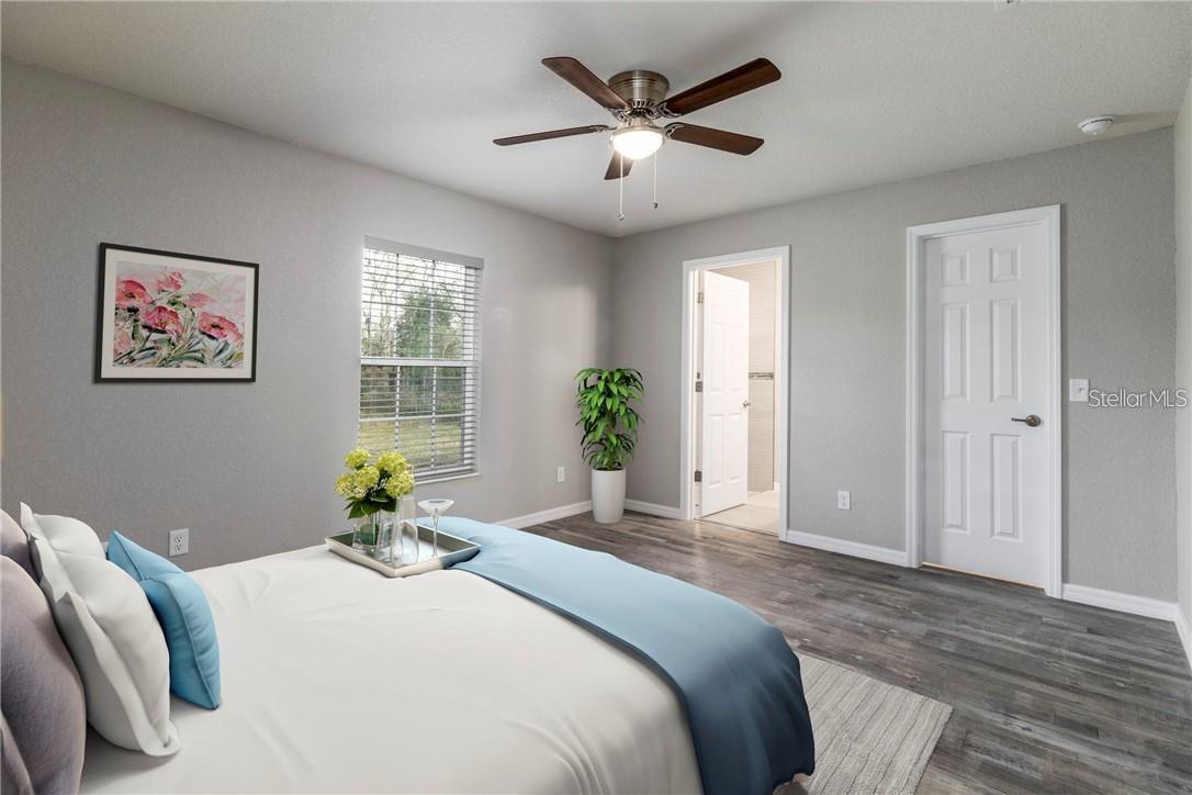 32 OLIVE CIRCLE LOOP