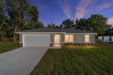 Photo of 32 Olive Circle Loop, Ocala, FL 34472 (MLS # OM724129)