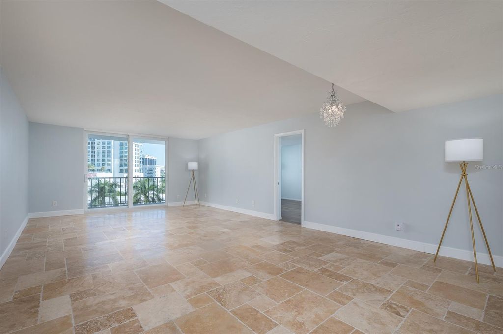 Photo of 101 S Gulfstream Avenue #7D, Sarasota, FL 34236 (MLS # A4685150)