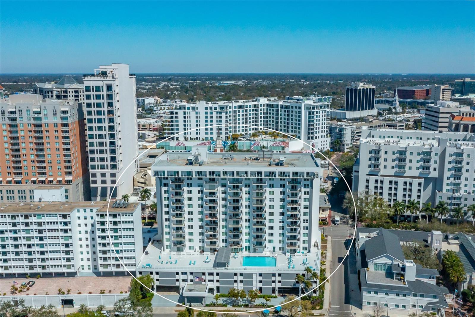 DOLPHIN TOWER - Residential