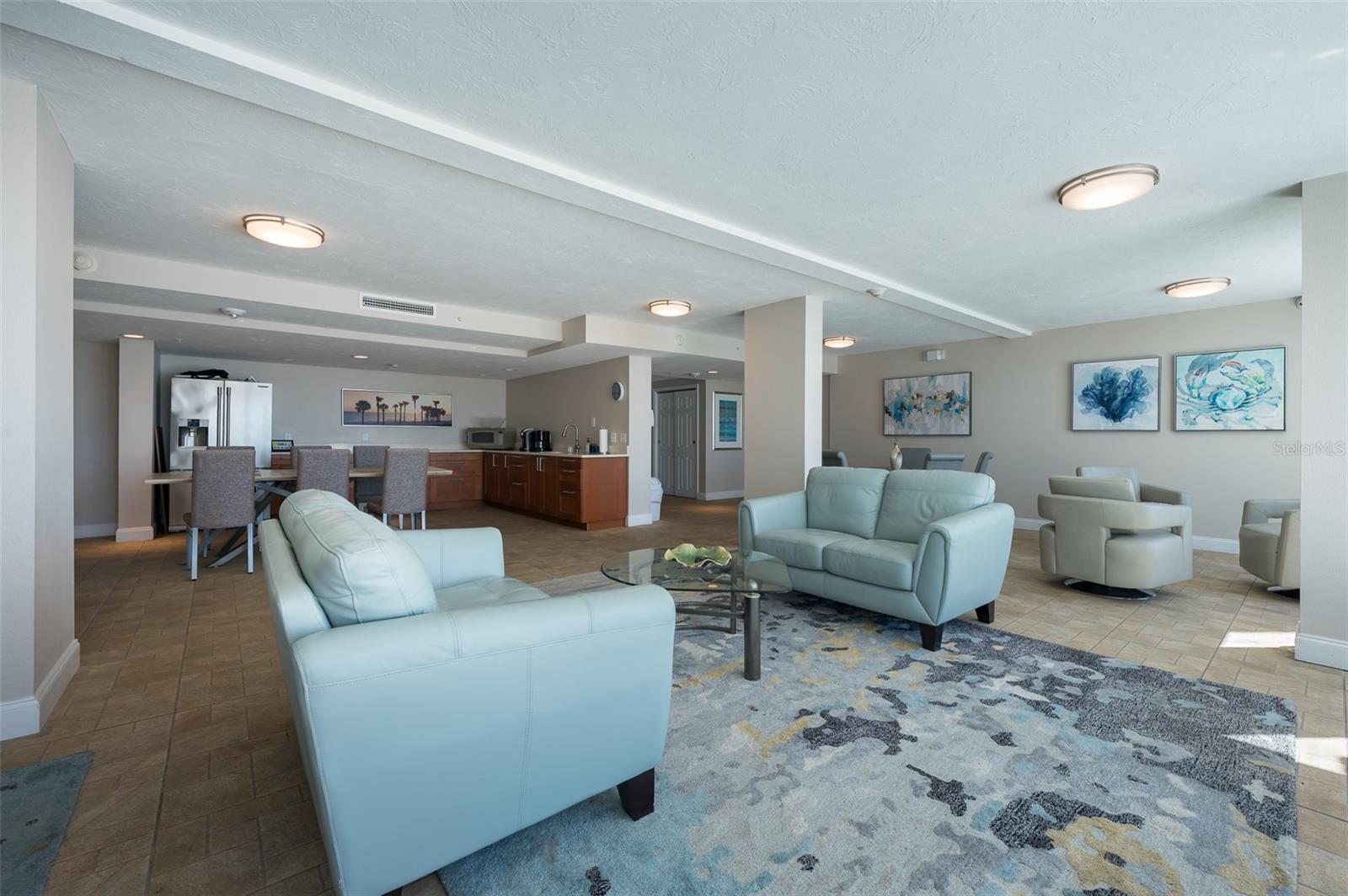 DOLPHIN TOWER - Residential