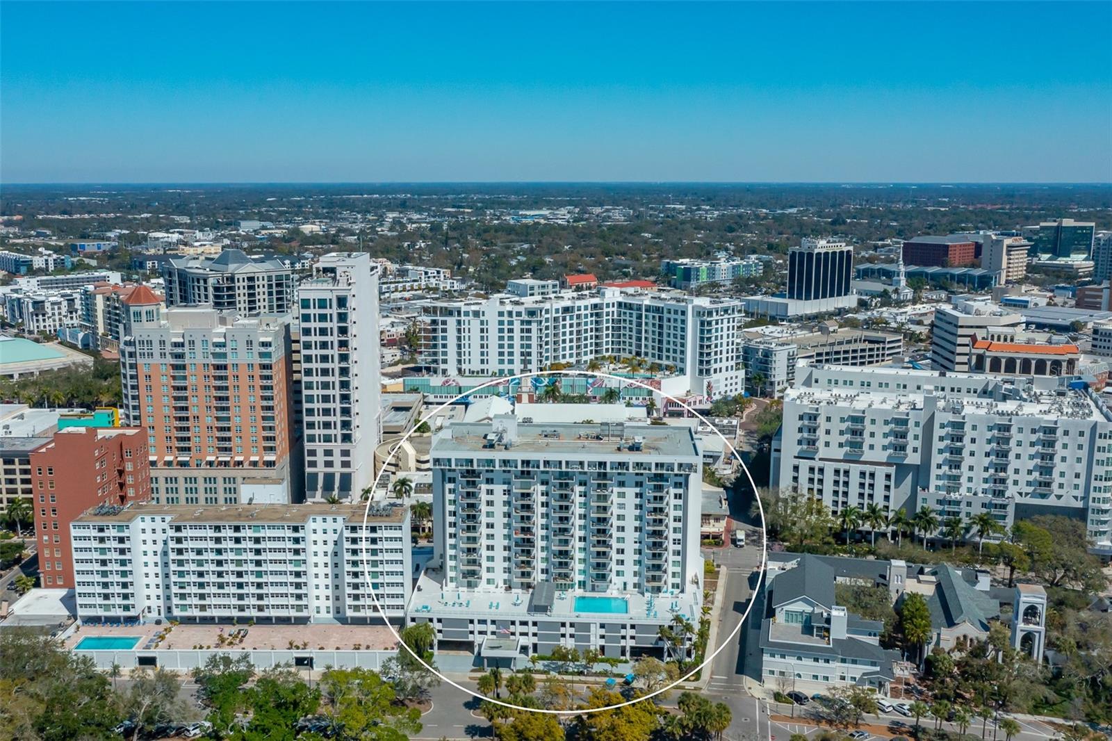 DOLPHIN TOWER - Residential