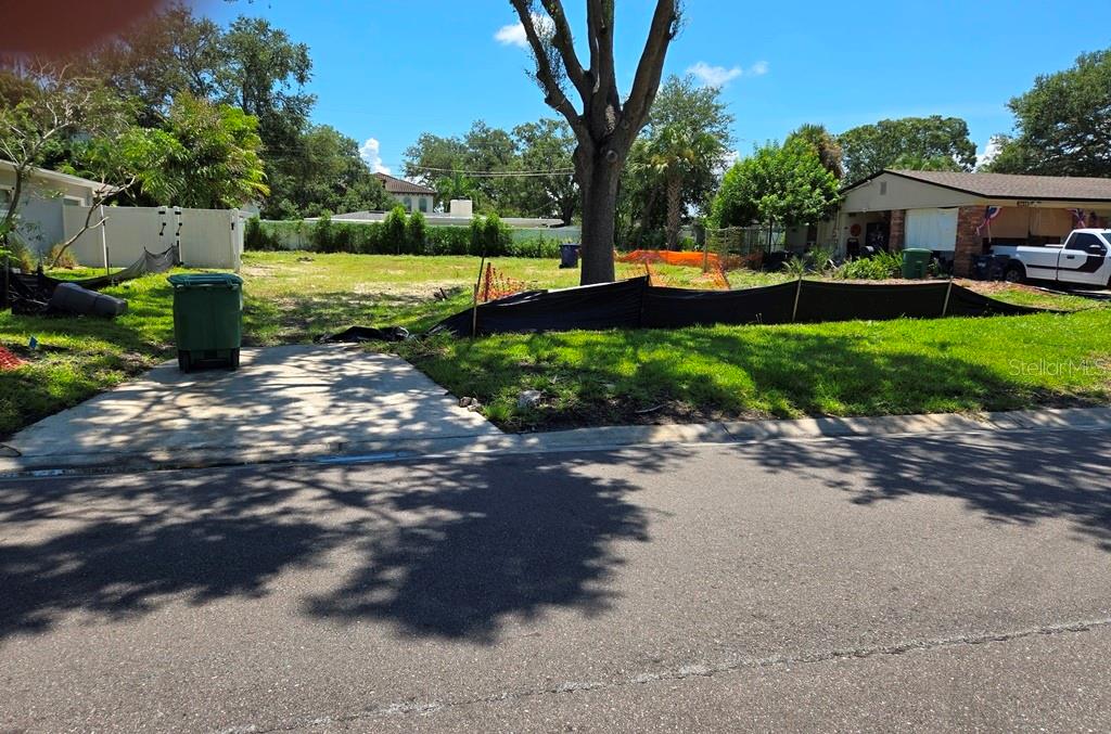 South Tampa, a vacant residential parcel with impact fee credits, 73’ x 115’ in the Bel Mar Shores Subdivision. Location is west of Westshore Blvd and north of Euclid Ave . Plant High, Coleman Middle and Dale Mabry Elementary is the School District.
The parcel is not located in any HOA community nor does the parcel have any deed restrictions. Bel Mar Shores Subdivision has seen many new homes constructed in the last five years. City of Tampa utilities are available to the site. Survey is available for a potential buyer to evaluate the parcel as an attachment. .