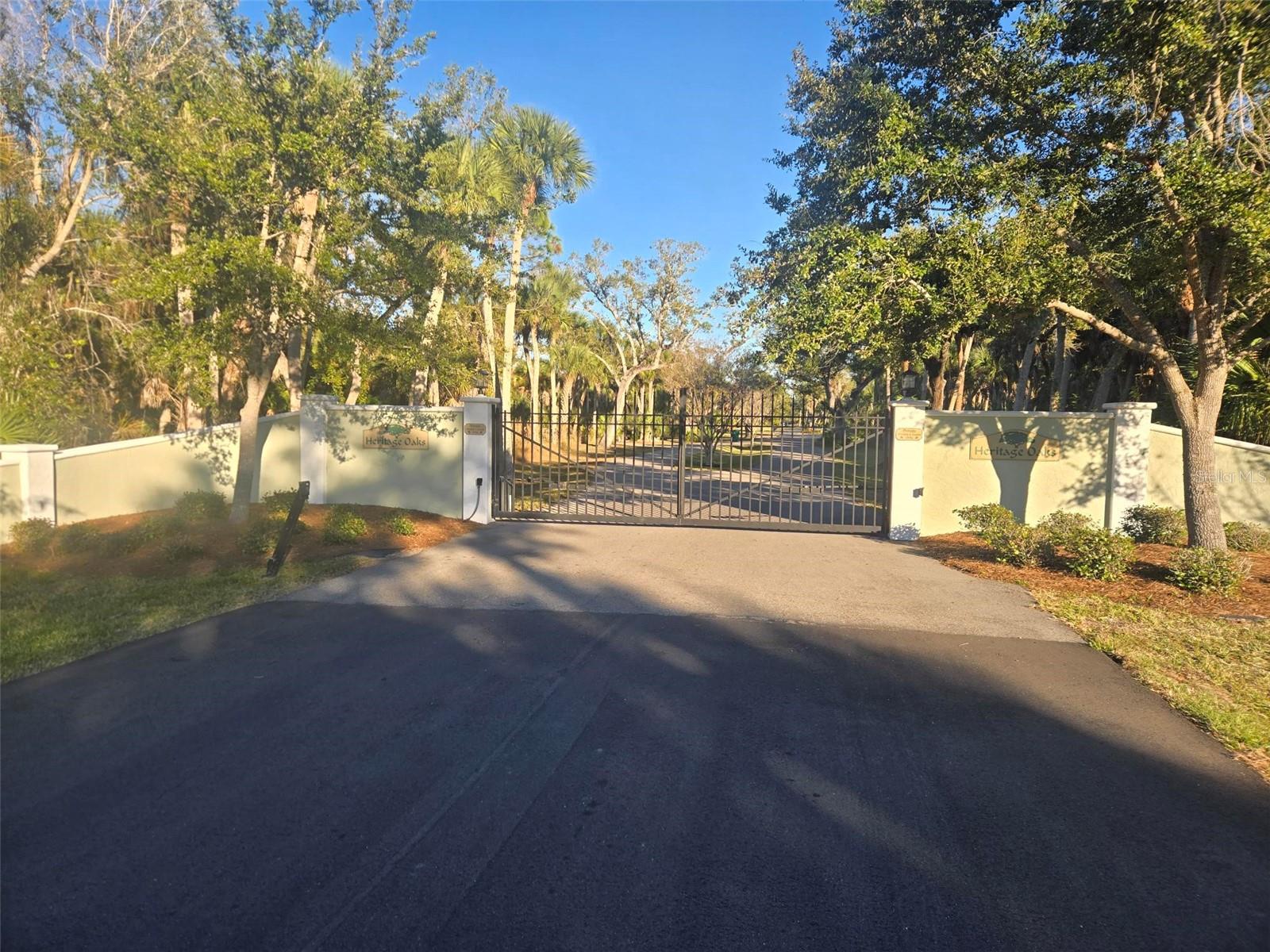 SHAMROCK SHORES 1ST ADD - Land