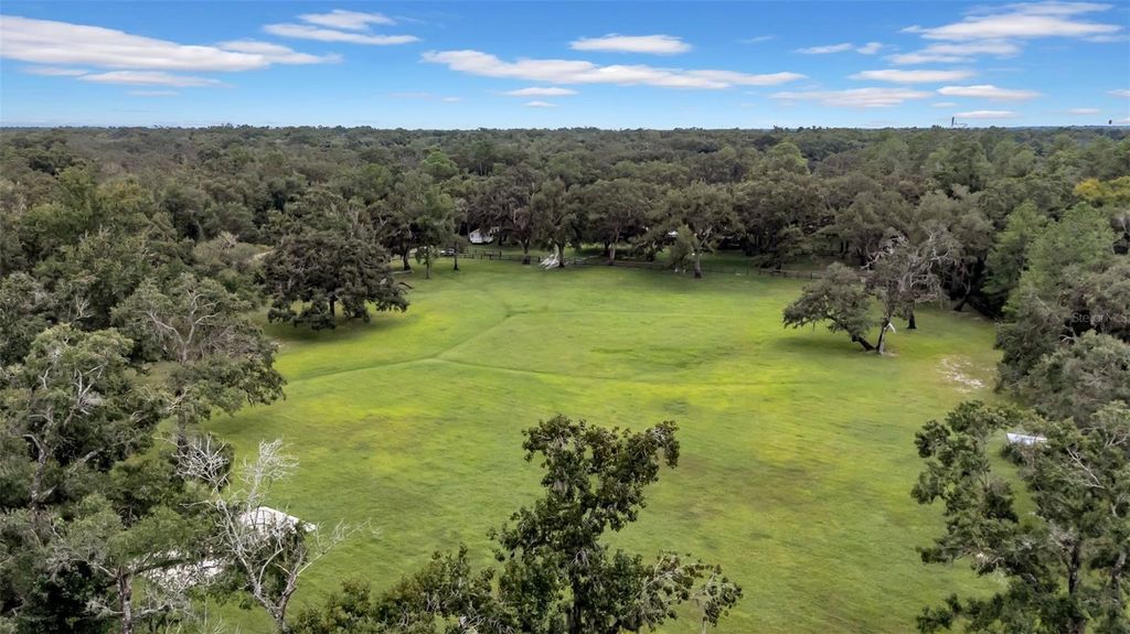 Photo of 39005 State Road 575, Dade City, FL 33523 (MLS # OM709999)