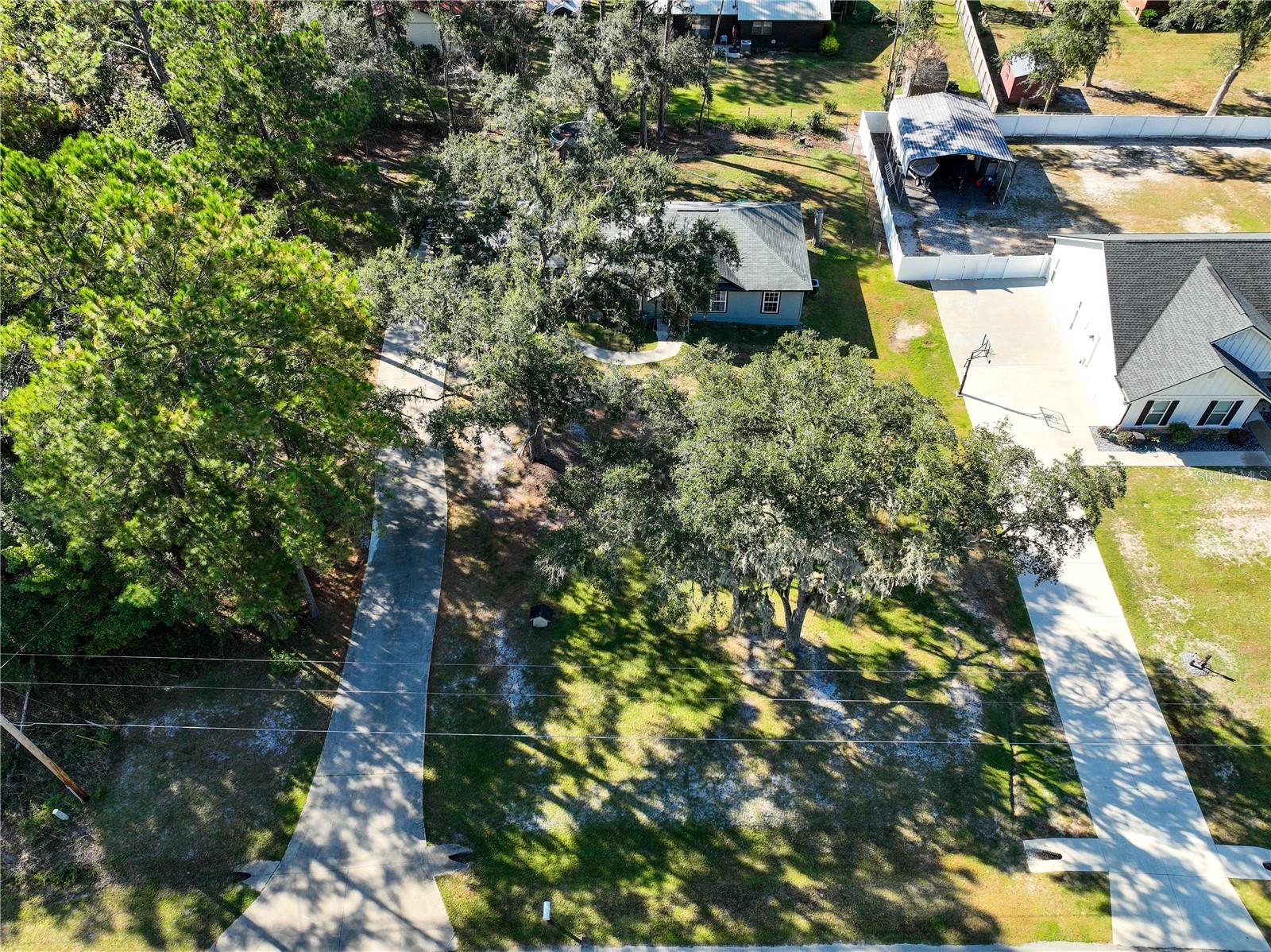 HOLLY BROOK - Residential