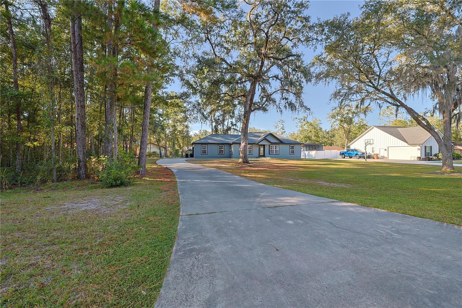 HOLLY BROOK - Residential