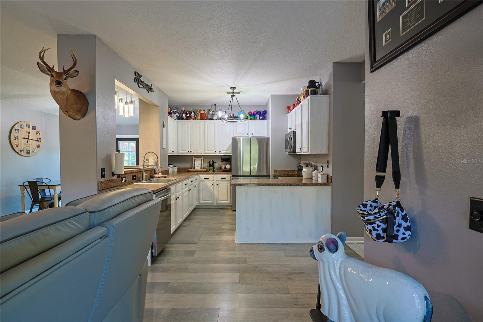 HOLLY BROOK - Residential