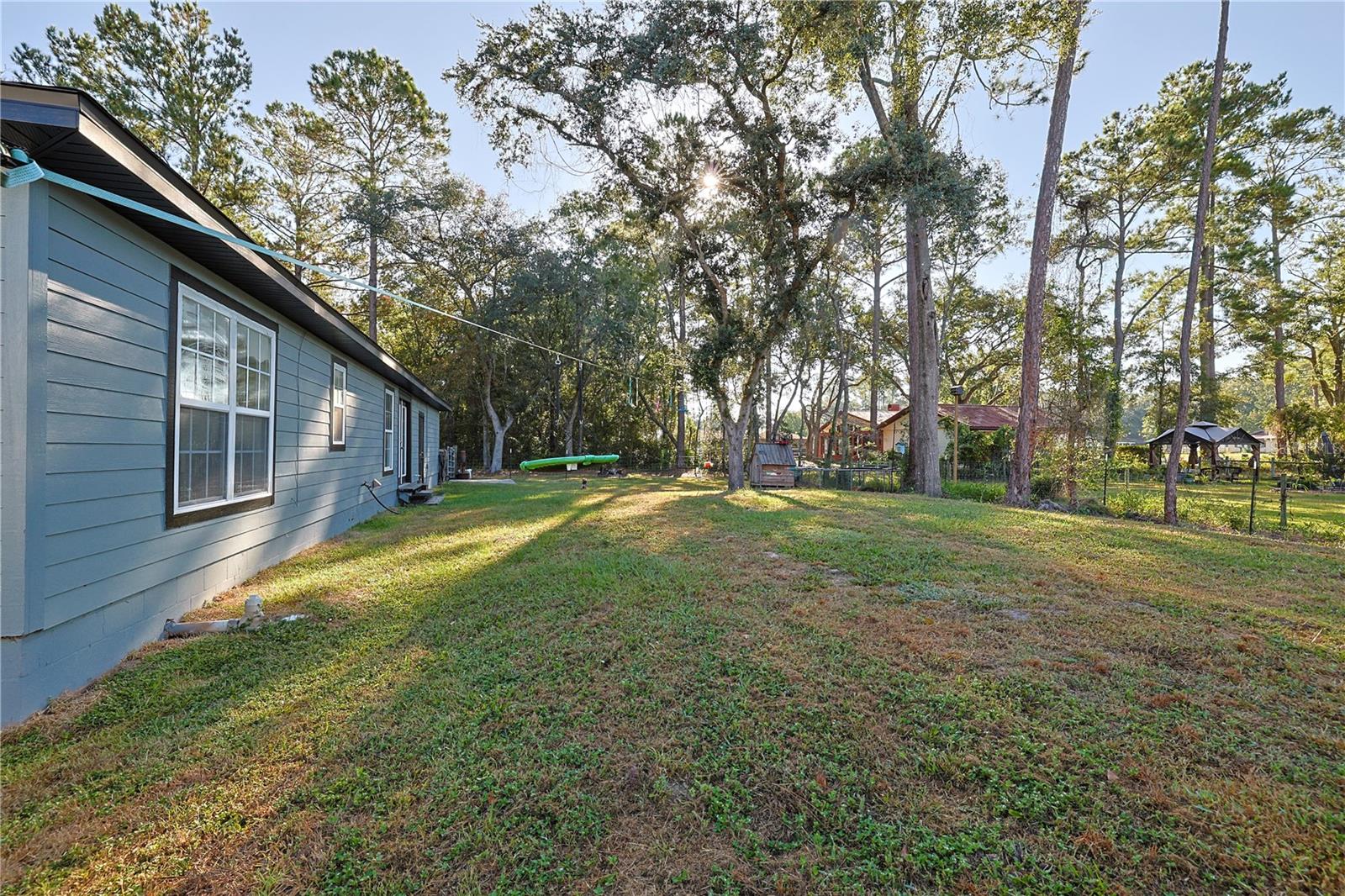 HOLLY BROOK - Residential