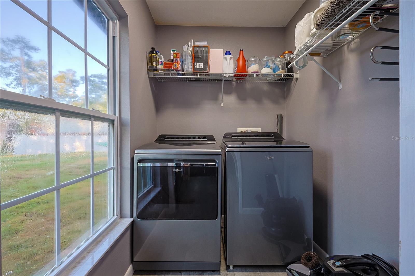 HOLLY BROOK - Residential