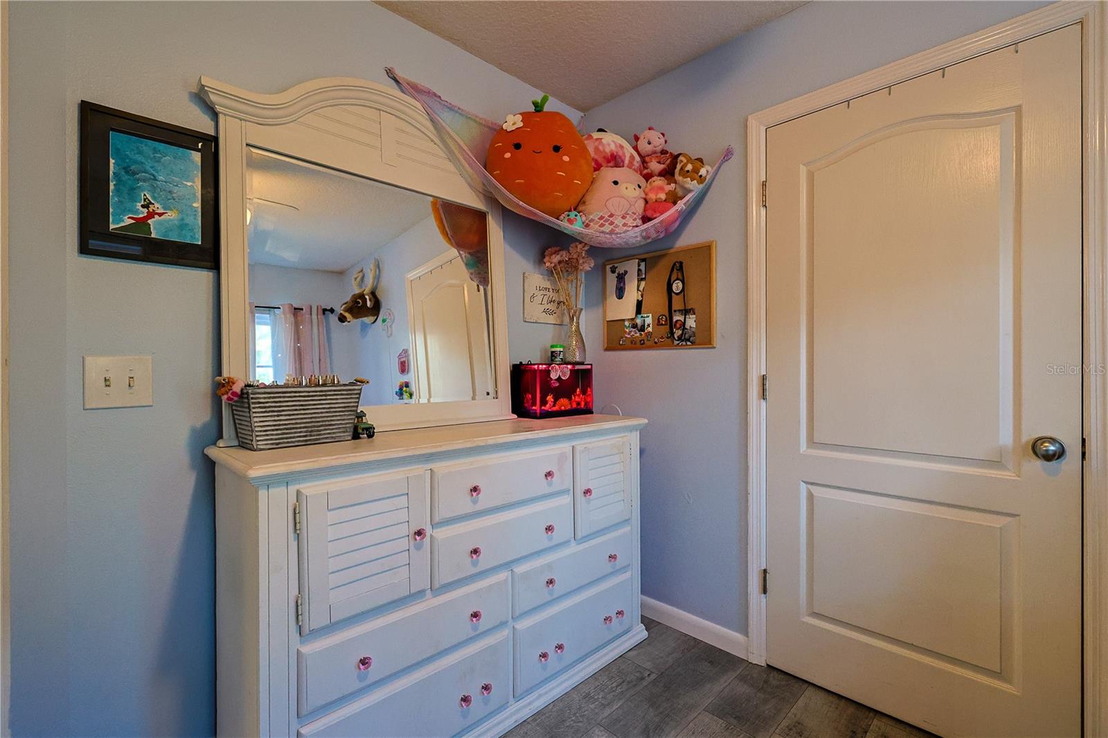 HOLLY BROOK - Residential