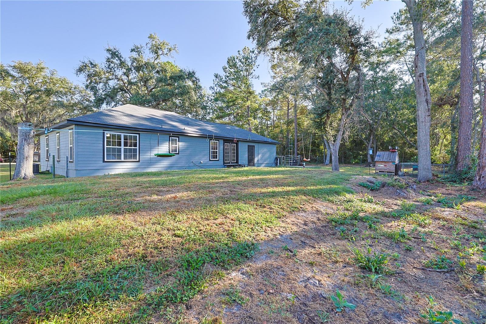 HOLLY BROOK - Residential