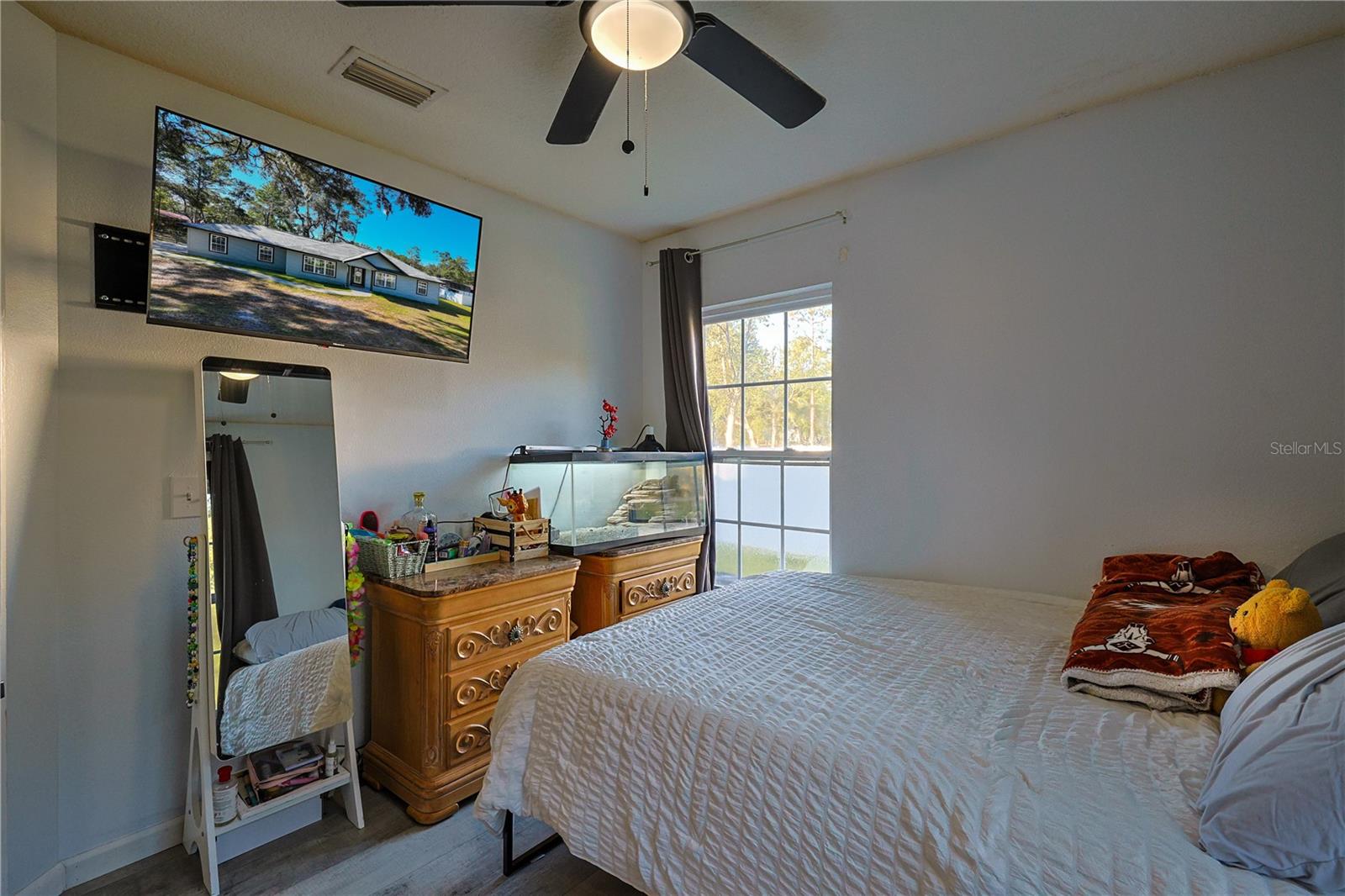 HOLLY BROOK - Residential