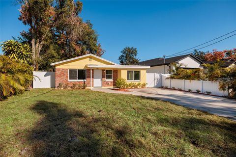 Photo of 1709 W Perio Street, Tampa, FL 33612 (MLS # TB8449936)