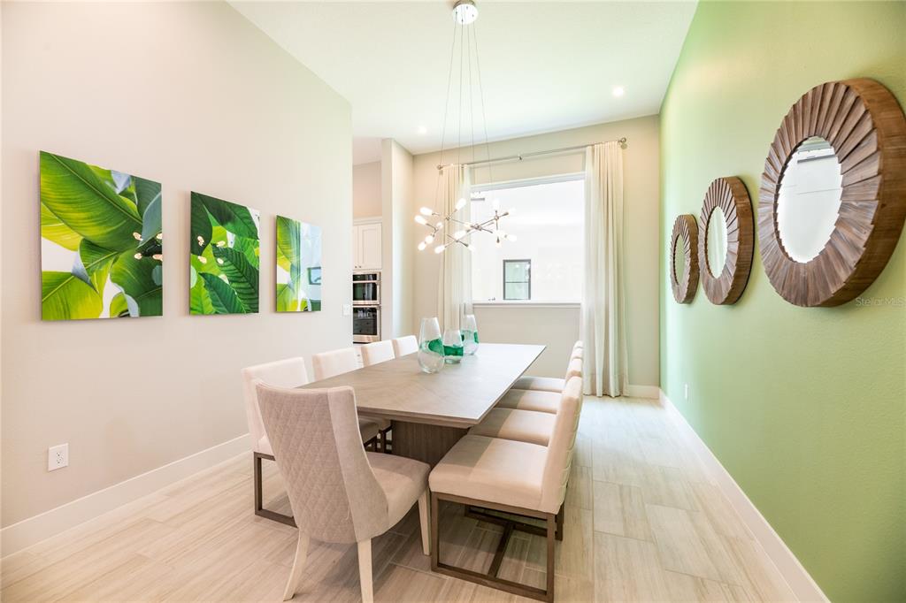 REUNION WEST FAIRWAYS 17 & 18 REPLAT PB 25 PGS 71- - Residential