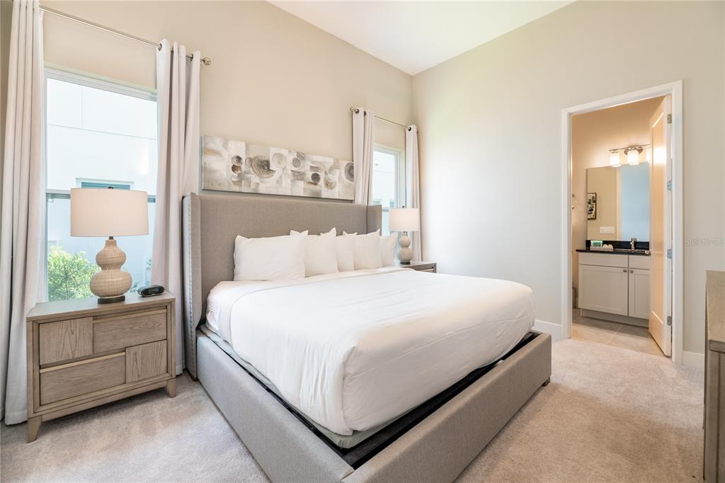 REUNION WEST FAIRWAYS 17 & 18 REPLAT PB 25 PGS 71- - Residential