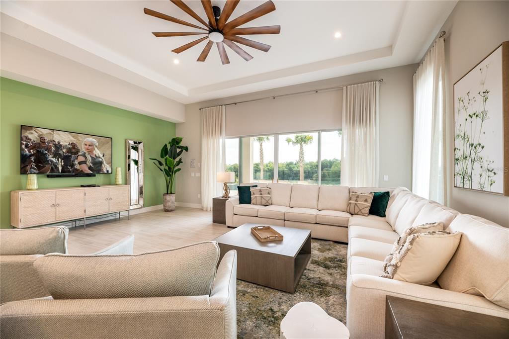 REUNION WEST FAIRWAYS 17 & 18 REPLAT PB 25 PGS 71- - Residential