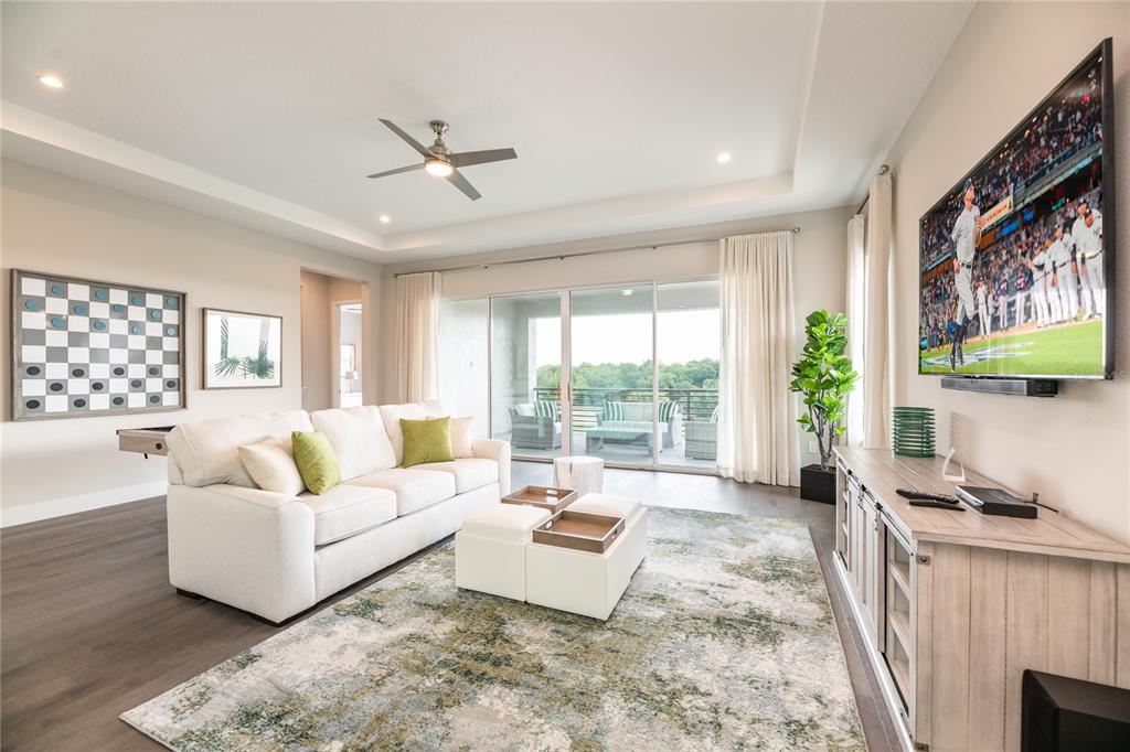 REUNION WEST FAIRWAYS 17 & 18 REPLAT PB 25 PGS 71- - Residential