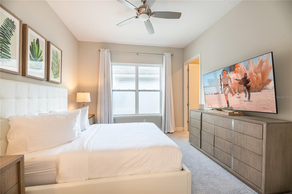 REUNION WEST FAIRWAYS 17 & 18 REPLAT PB 25 PGS 71- - Residential