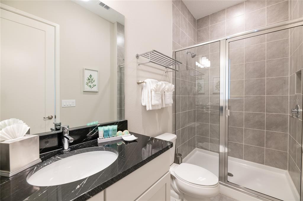 REUNION WEST FAIRWAYS 17 & 18 REPLAT PB 25 PGS 71- - Residential