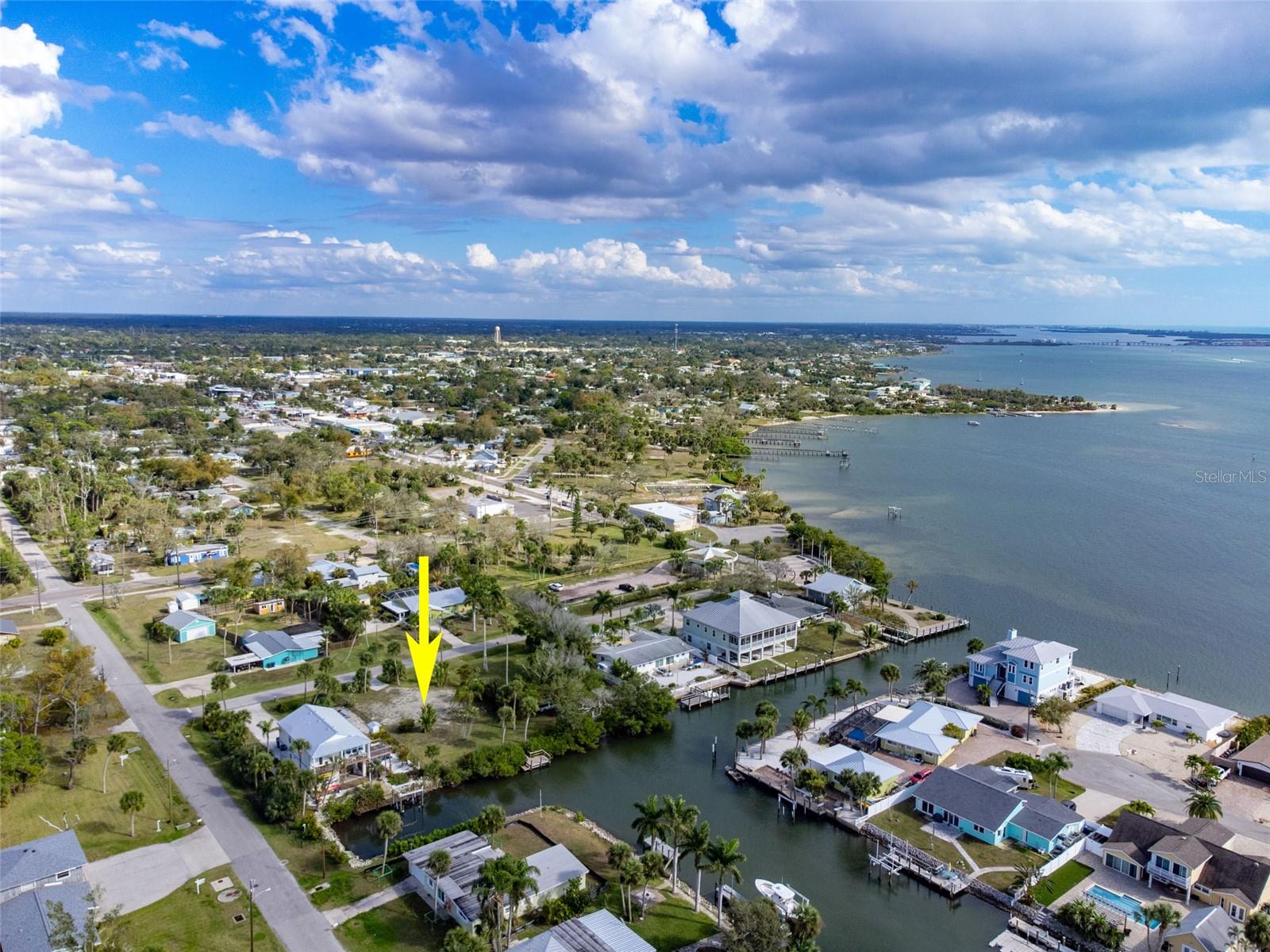 SOUTH WIND HARBOR - Land