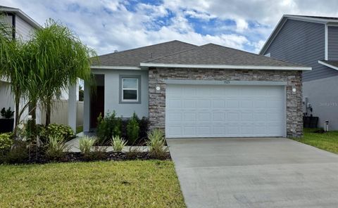 Photo of 5575 Maddie Drive, Haines City, FL 33845 (MLS # O6201105) Photo of 5575 Maddie Drive, Haines City, FL 33845 (MLS # O6201105)