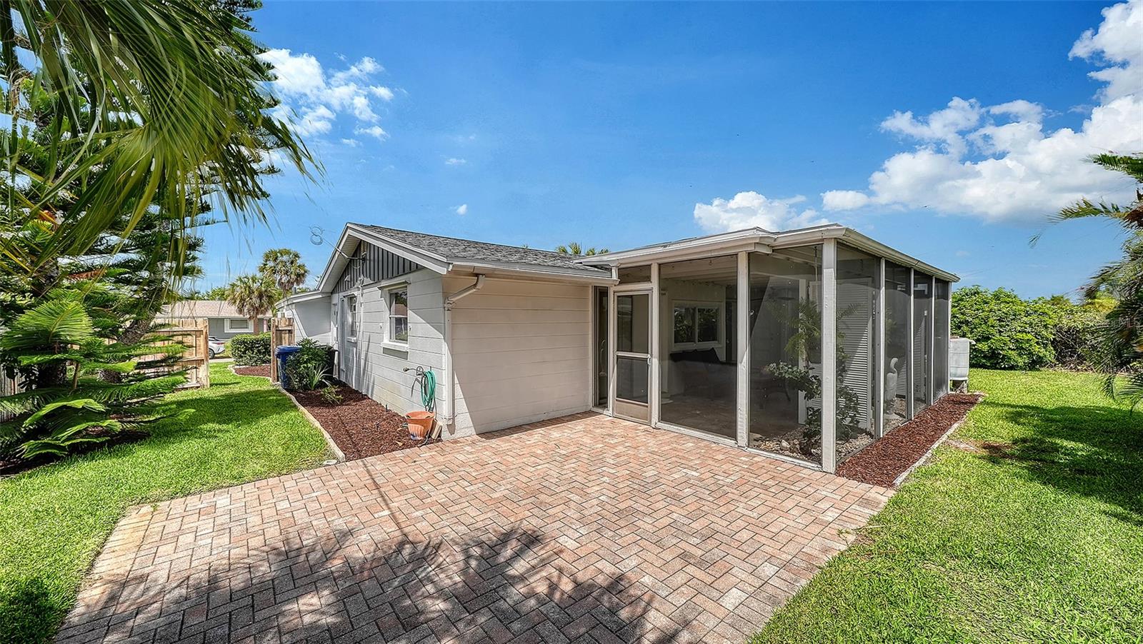 VENICE GARDENS - Residential