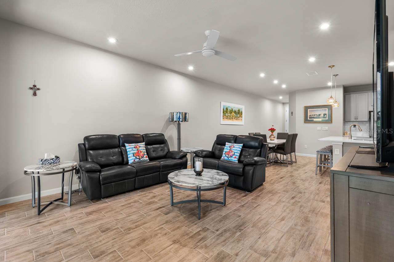 LA PALOMA PRESERVE - Residential