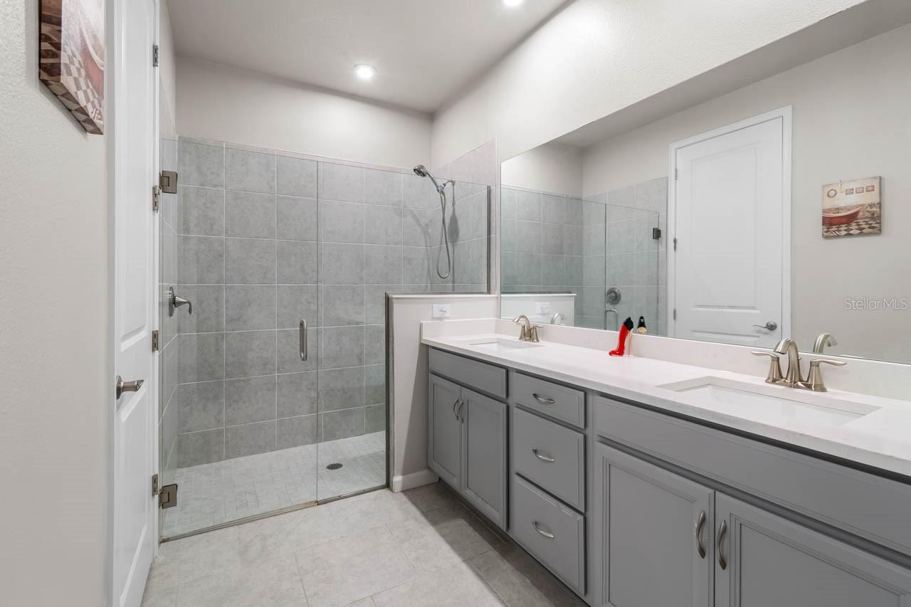 LA PALOMA PRESERVE - Residential