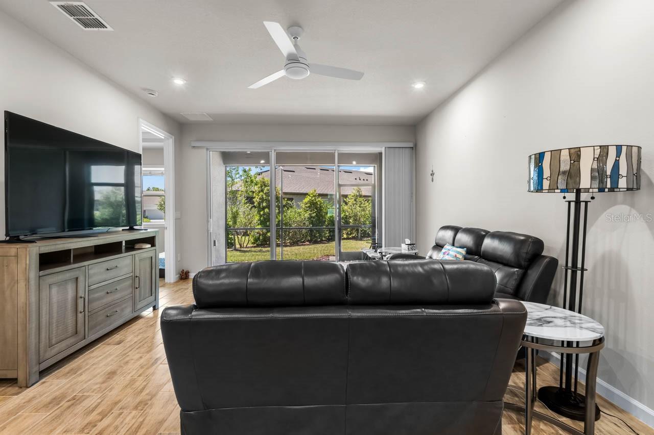 LA PALOMA PRESERVE - Residential