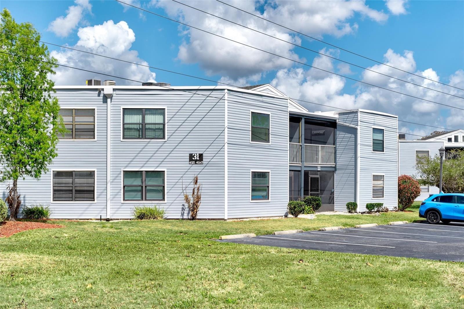 SOUTHPOINTE CONDO - Residential