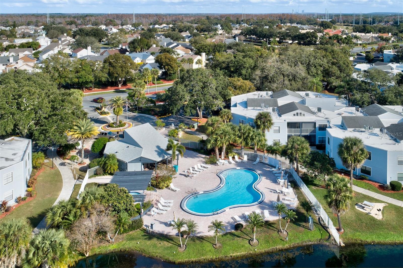 SOUTHPOINTE CONDO - Residential