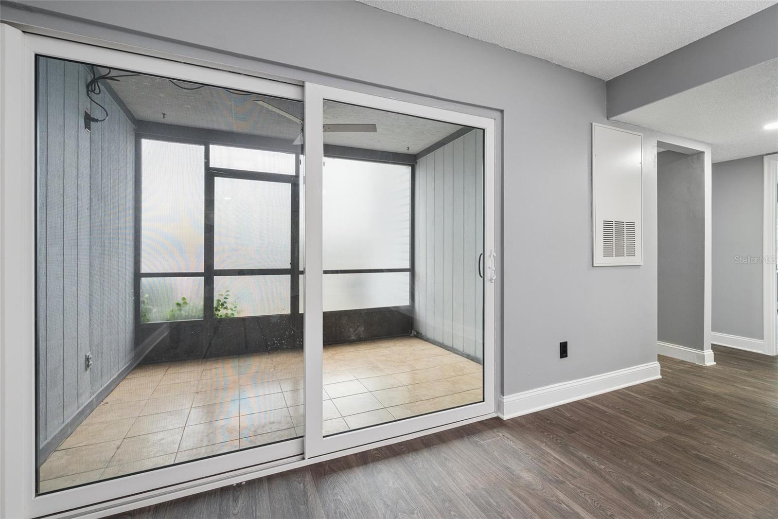 SOUTHPOINTE CONDO - Residential